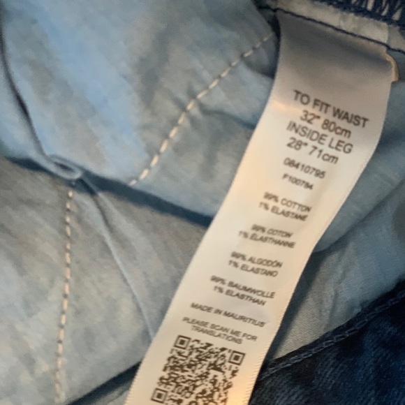 ASOS//Denim High Waisted Raw Hem Jeans 32” Petite - Picture 6 of 9